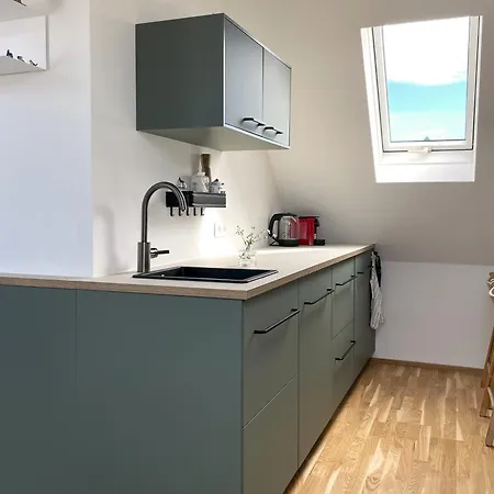 Lejlighed Bright + Cozy Dachgeschoss Maisonette Im Zentrum