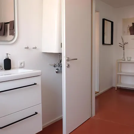 Bright + Cozy Dachgeschoss Maisonette Im Zentrum